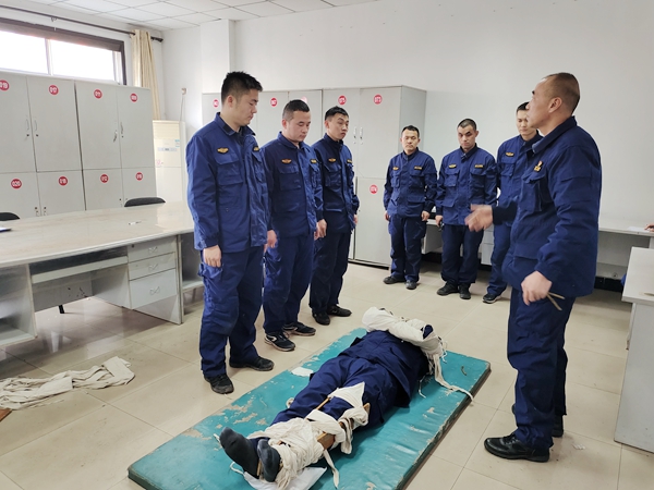 1645408565165030.jpg ff0d5f951723b6ca795be2bafd323a9.jpg