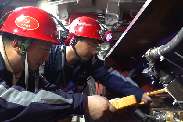 4  ��Ա�ȷ��_����.jpg