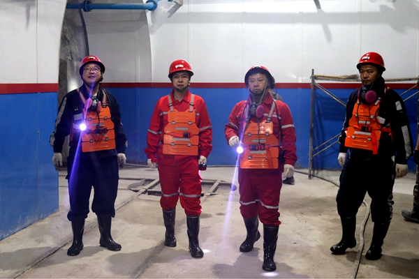 1700812758196946.jpg Åäͼ_¸±±¾.jpg