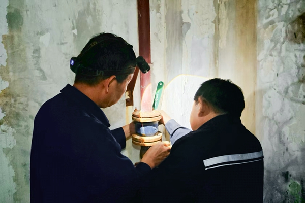 1759028225175543.jpg 第三段后_副本.jpg