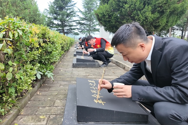 c9b127b1fdb975892b8312e4e5a86193_����.jpg